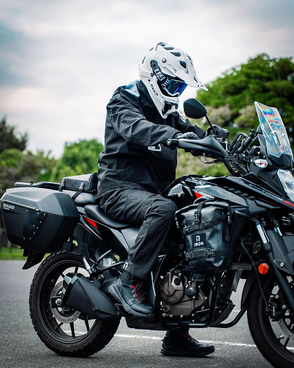 Motorcycle Rain Suit — Waterproof Reflective Jacket & Pants